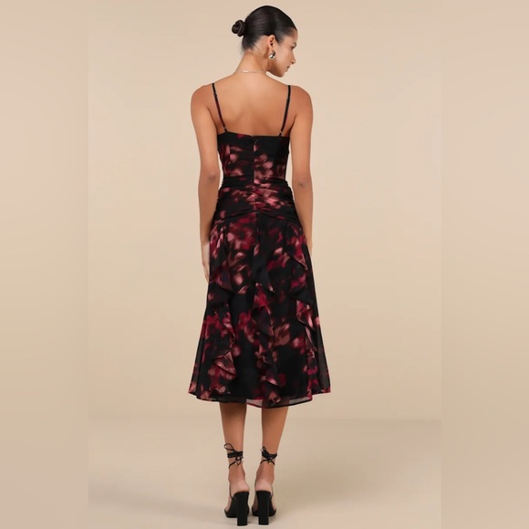Lulus Impressive Attitude Black Abstract Ruffled Knotted Midi Dress - Picture 4 of 4